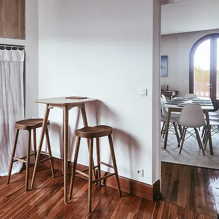 Les Basques, Vue Et Acces Directe A La Plage, Immense Terrasse, Place Des Landais Hossegor, Quartier Tres Anime, Ideal Pour Un Sejour Entre Amis