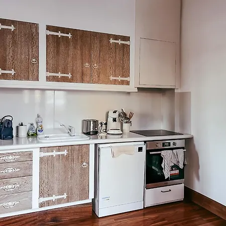 Les Basques, Vue Et Acces Directe A La Plage, Immense Terrasse, Place Des Landais Hossegor, Quartier Tres Anime, Ideal Pour Un Sejour Entre Amis *