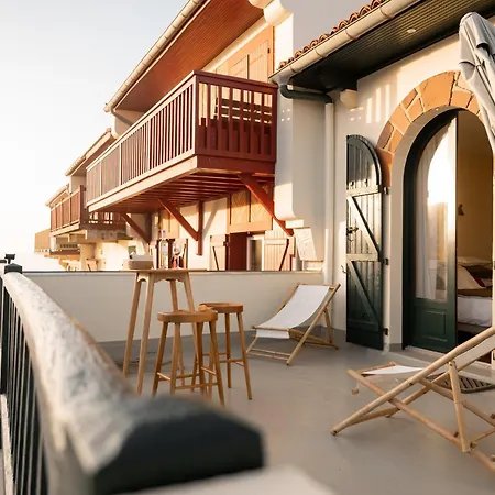 Les Basques, Vue Et Acces Directe à La Plage, Immense Terrasse, Place Des Landais Hossegor, Quartier Très Animé, Idéal Pour Un Entre Amis Appartement Soorts-Hossegor