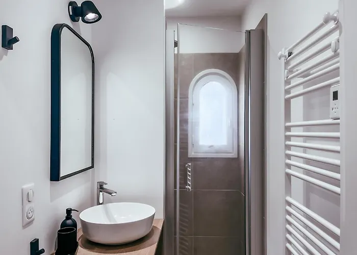 Appartement Les Basques, Vue Et Acces Directe à La Plage, Immense Terrasse, Place Des Landais Hossegor, Quartier Très Animé, Idéal Pour Un Entre Amis Soorts-Hossegor